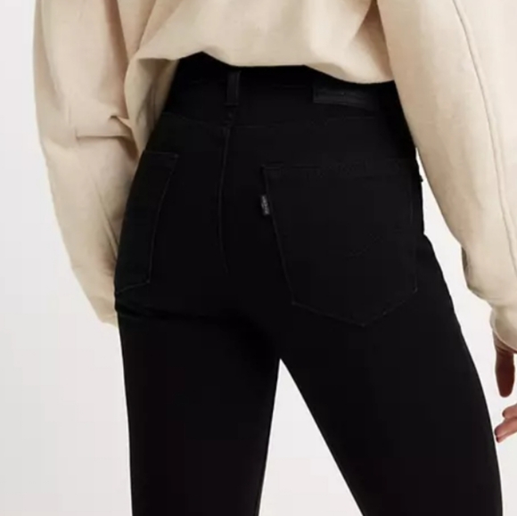 Levi's 721 High Rise Skinny Black Denim Jeans Size 27 30" inseam - Picture 2 of 5